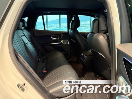 Mercedes-Benz EQE 2024, фото 17