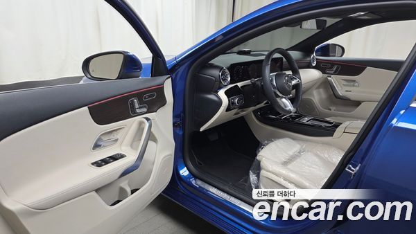 Mercedes-Benz A-Class 2024, фото 12