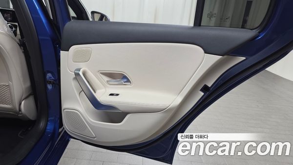 Mercedes-Benz A-Class 2024, фото 14