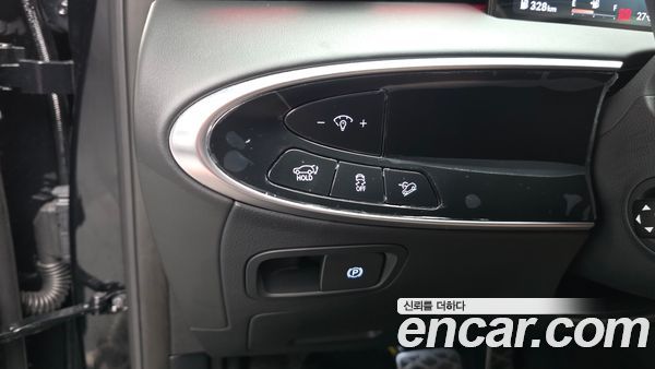 Genesis GV70 2025, фото 19
