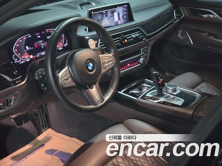 BMW 7 Series 2022, фото 13