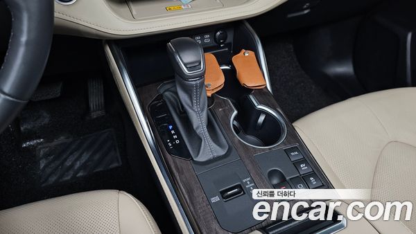 Toyota Highlander 2024, фото 11