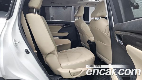 Toyota Highlander 2024, фото 16