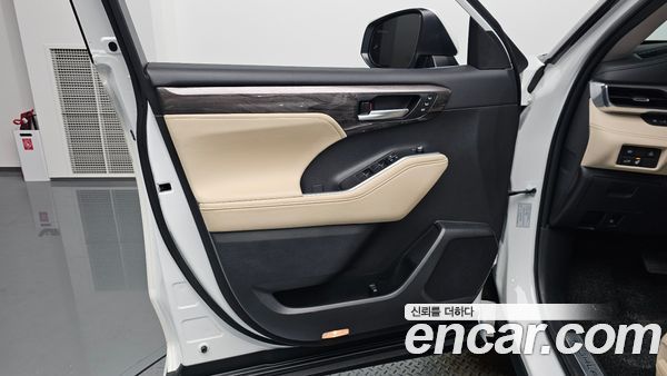 Toyota Highlander 2024, фото 13