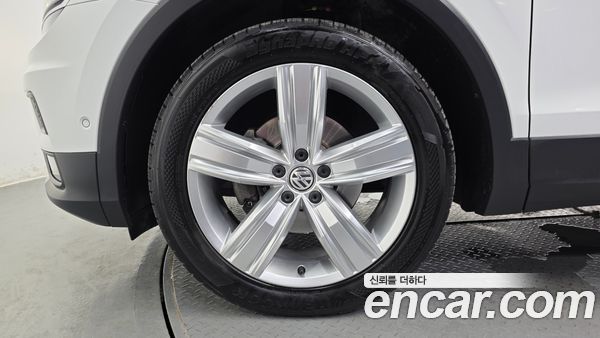 Volkswagen Tiguan 2020, фото 5