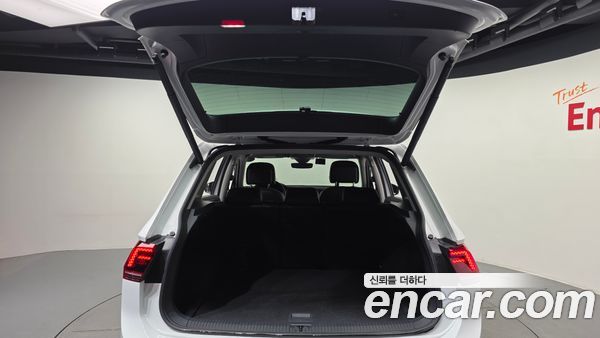 Volkswagen Tiguan 2020, фото 26