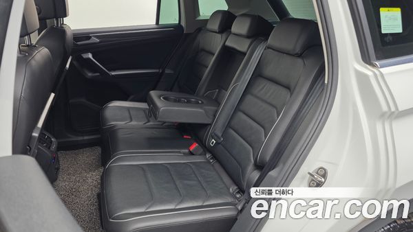 Volkswagen Tiguan 2020, фото 16