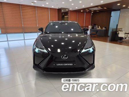 Lexus RZ 2023, фото 3