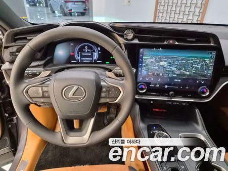 Lexus RZ 2023, фото 13