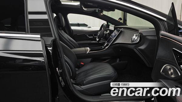 Mercedes-Benz EQS 2022, фото 17