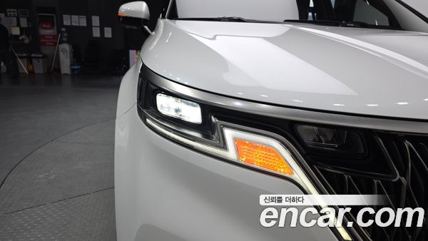 Kia Carnival 2023, фото 7
