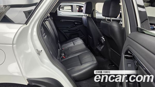 Land Rover Range Rover Evoque 2023, фото 18