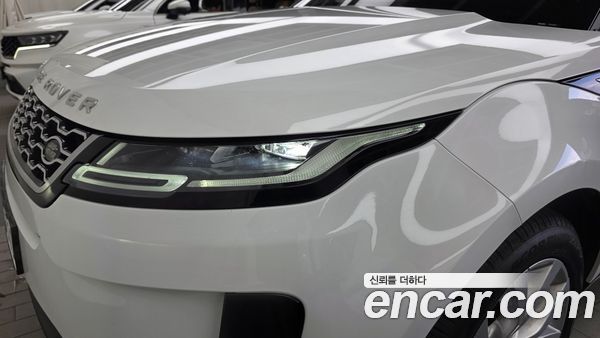 Land Rover Range Rover Evoque 2023, фото 8
