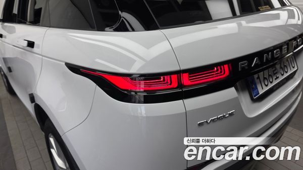 Land Rover Range Rover Evoque 2023, фото 9