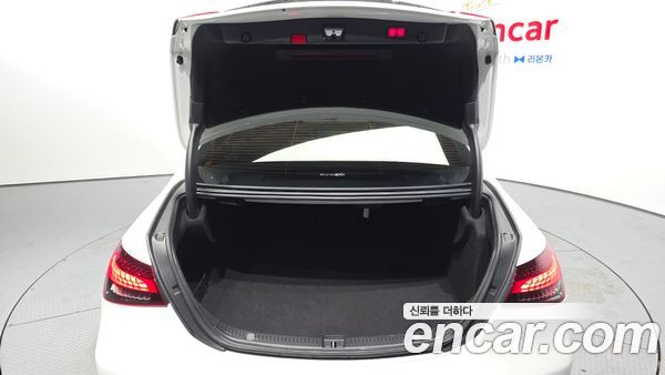 Mercedes-Benz E-Class 2021, фото 25