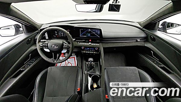 Hyundai Elantra 2023, фото 5