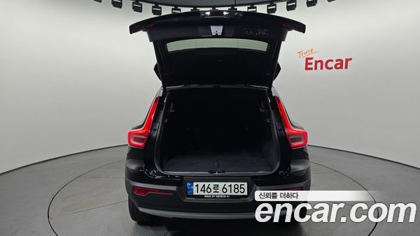 Volvo XC40 2021, фото 26