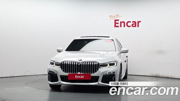 BMW 7 Series 2020, фото 2