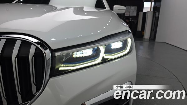 BMW 7 Series 2020, фото 7