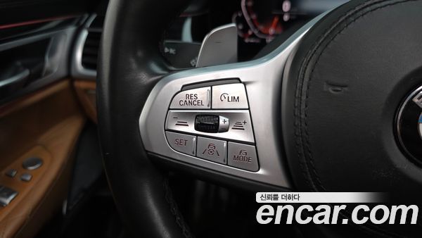 BMW 7 Series 2020, фото 30