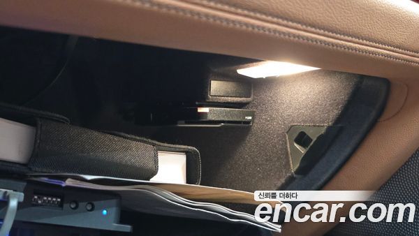 BMW 7 Series 2020, фото 37