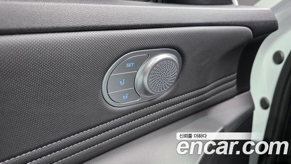 Hyundai Elantra 2023, фото 14