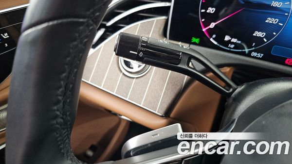 Mercedes-Benz E-Class 2025, фото 29