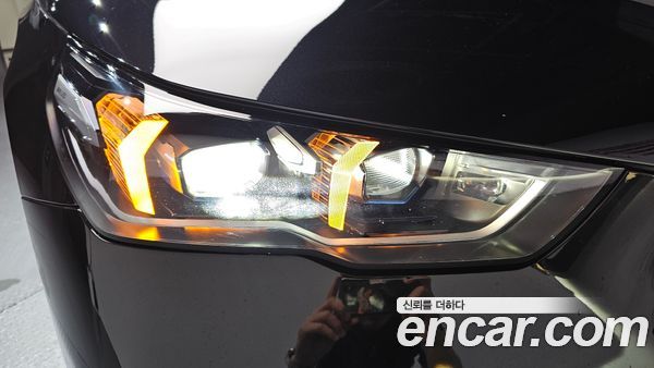 BMW 5 Series 2024, фото 8