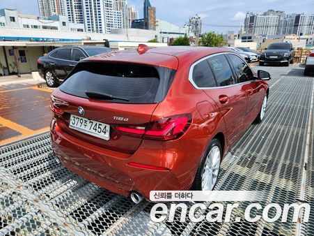 BMW 1 Series 2021, фото 6