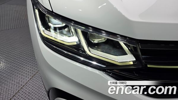 Volkswagen Tiguan 2023, фото 8