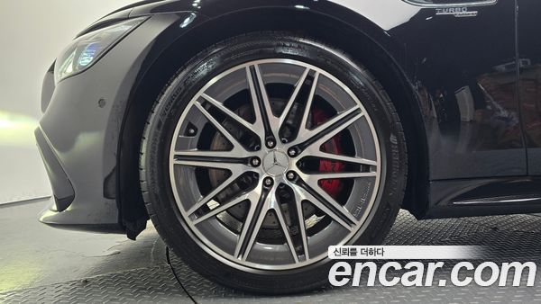 Mercedes-Benz AMG GT 2023, фото 5