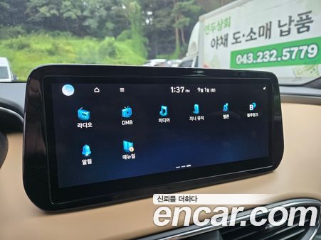 Hyundai Santa Fe 2023, фото 9