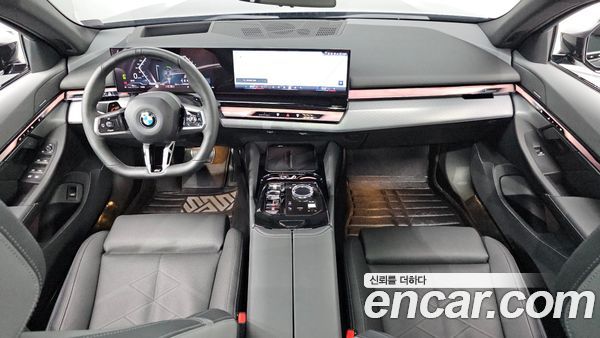 BMW 5 Series 2024, фото 9