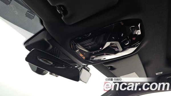 BMW 5 Series 2024, фото 23