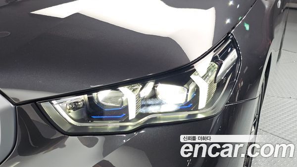 BMW 5 Series 2024, фото 7