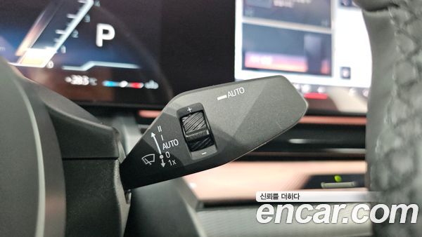 BMW 5 Series 2024, фото 30