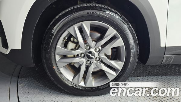 Kia Seltos 2023, фото 5