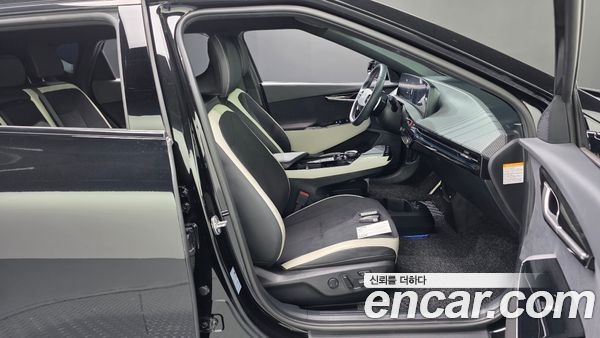 Kia EV6 2023, фото 16