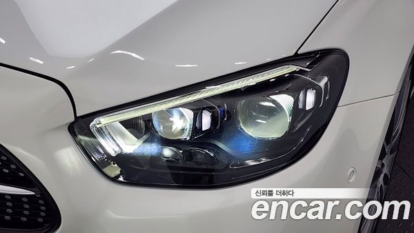 Mercedes-Benz E-Class 2021, фото 8
