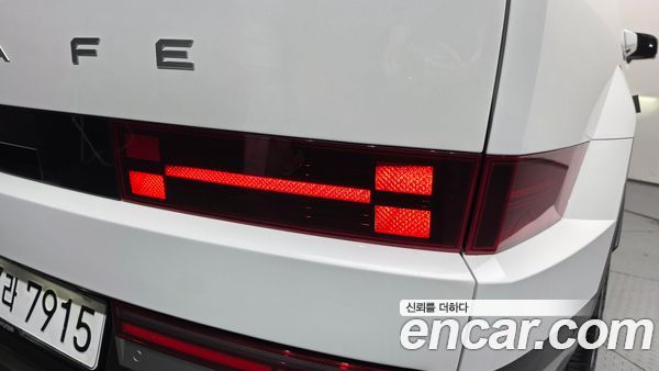 Hyundai Santa Fe 2024, фото 9