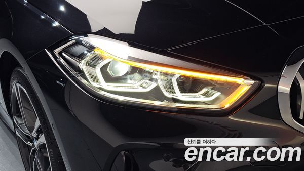 BMW 1 Series 2024, фото 7