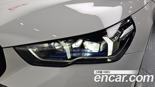 BMW 5 Series 2025, фото 8