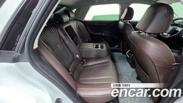 Hyundai Grandeur 2023, фото 32