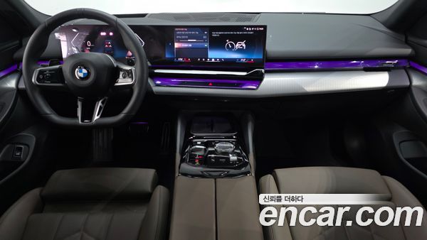 BMW 5 Series 2025, фото 10