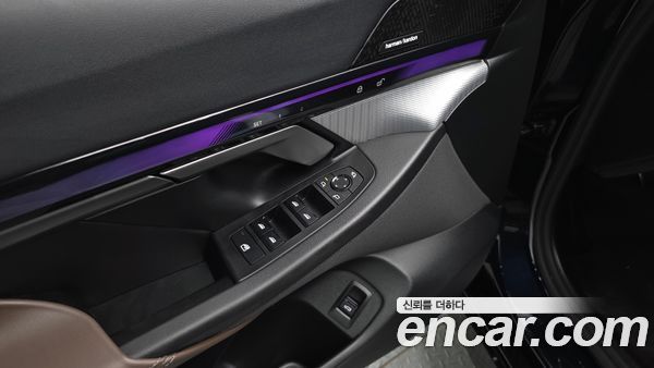 BMW 5 Series 2025, фото 34
