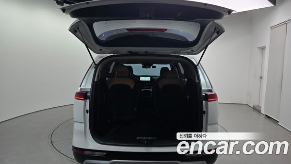 Kia Carnival 2023, фото 31
