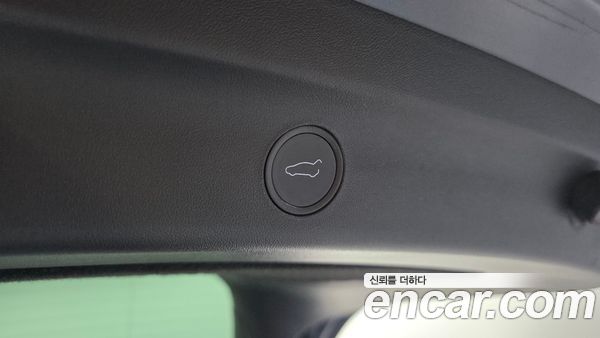 Tesla Model Y 2021, фото 31