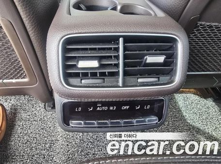 Mercedes-Benz GLS 2020, фото 8