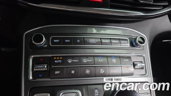 Hyundai Santa Fe 2023, фото 31