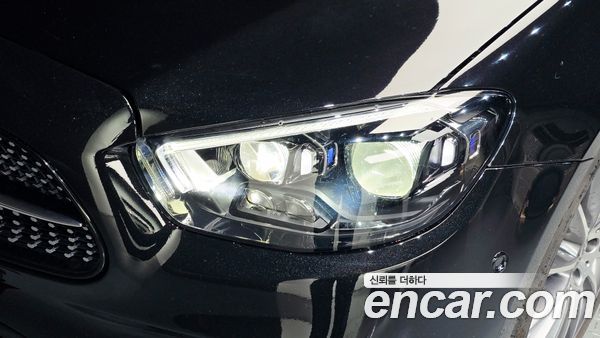Mercedes-Benz E-Class 2021, фото 8